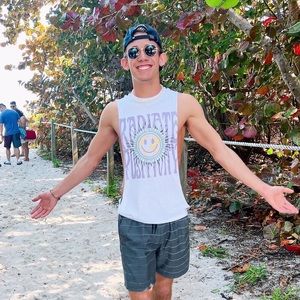 Meet your Posher, Axel